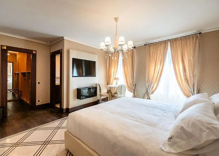 Konukevi Palazzo Porta Picta 4*