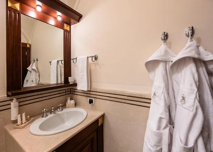 Konukevi Palazzo Porta Picta 4*